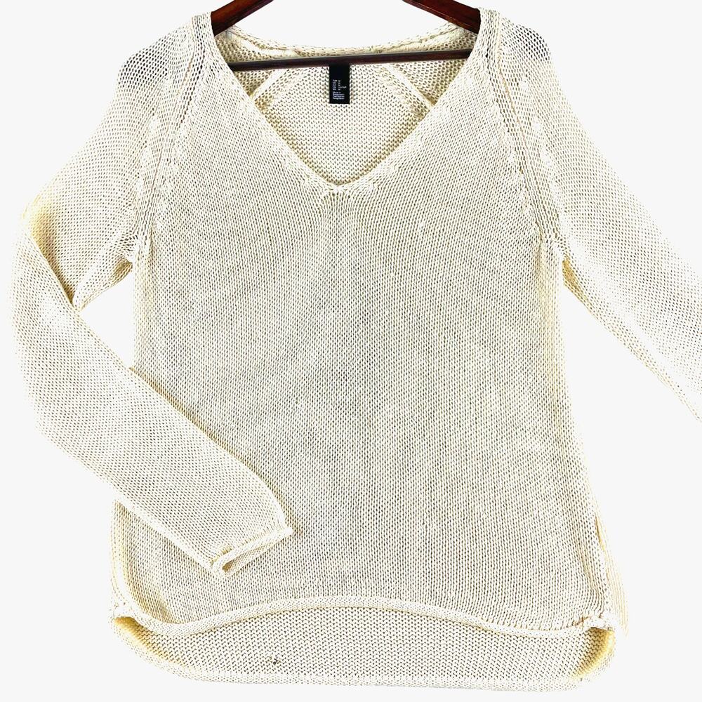 H&M Women’s Loose Weave Spring/Summer V-Neck  Sweater Cream Color SZ M